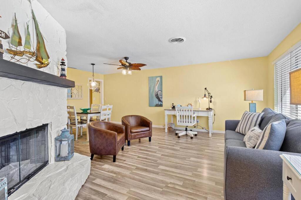 Perfect For Family Gatherings With A Heated Pool! - Clearwater'S Clear Choice 外观 照片
